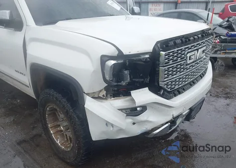 2017 GMC Sierra 1500 Denali z USA, uszkodzony, nr VIN 3GTU2PEJ0HG113010